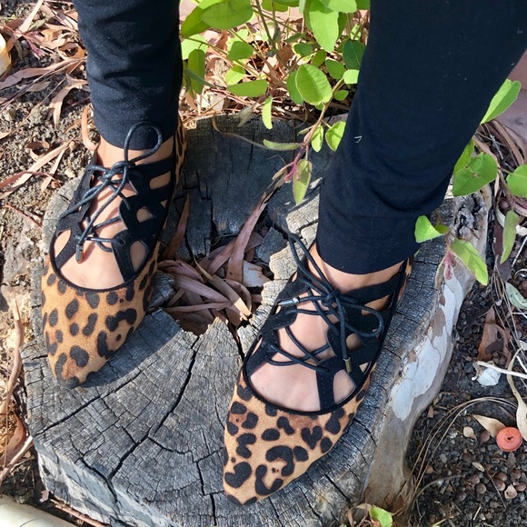 Last1♥️Leopard 🐆 Animal Print Lace Up Flats Shoes - Picture 3 of 8